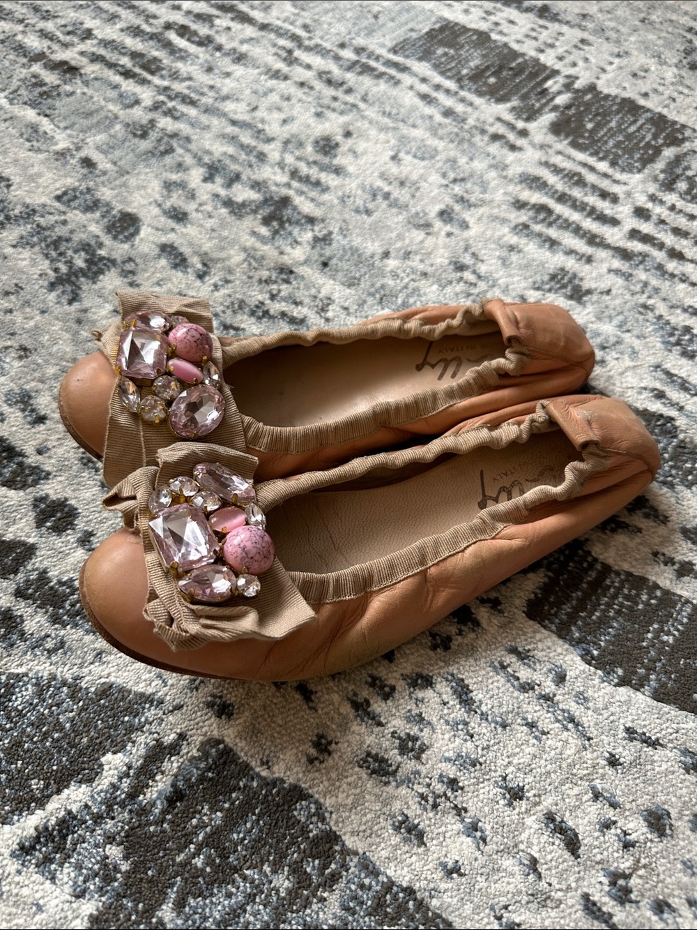 Vero Cuoio Ballet Flat with Pink Jewel Bow /upper leather, insole leather